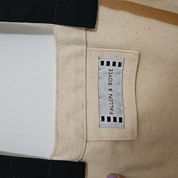 Fallon and Royce totebag - Picture 4 of 6